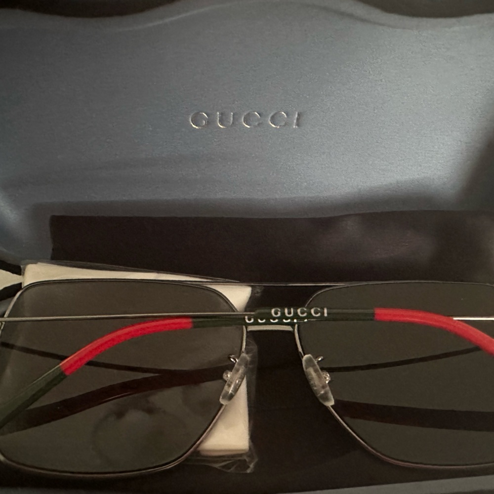 Authentic Unisex Gucci Shades